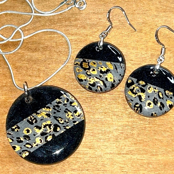 Handmade Wearable Fluid Art Jewelry Earring Necklace Pendant Sterling Safari Set - Picture 1 of 1